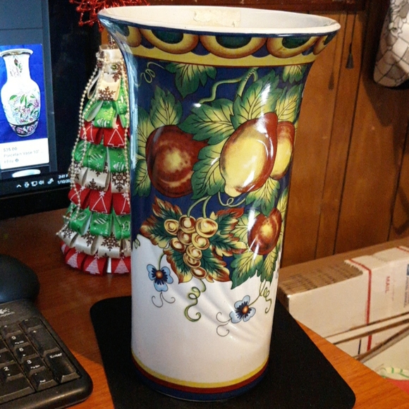vintage flower vase Other - Vintage vase
